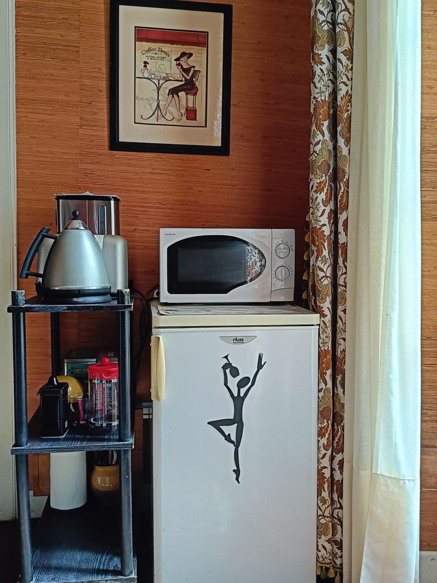 Les Chambres Des Artistes Laguepie ภายนอก รูปภาพ